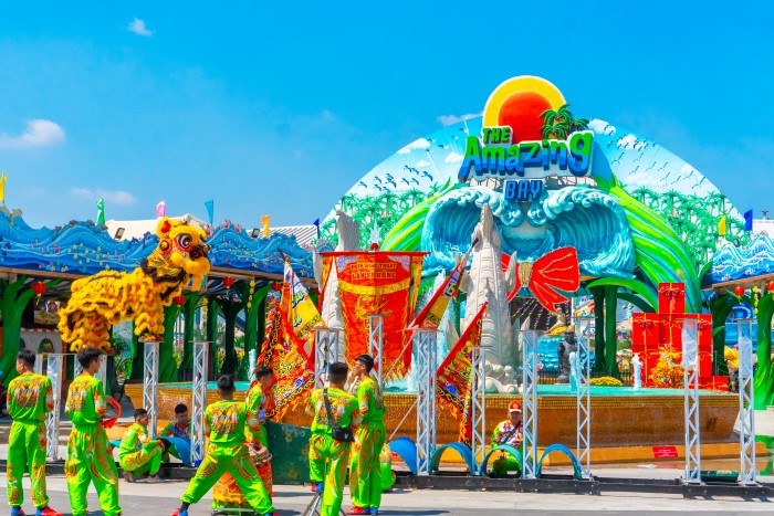 Sơn Tiên Amazing World hứa hẹn mang đến trải nghiệm giải trí đẳng cấp với những trò chơi công nghệ hiện đại và độc đáo nhất. 