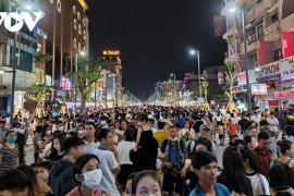 Du lịch Huế khởi động Hè với chương trình Carnival Sắc màu