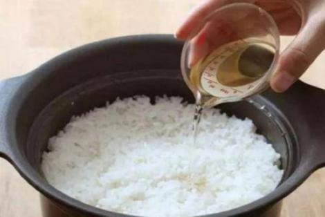 Nấu cơm đừng dùng nước lọc: Thay bằng thứ nước này sẽ giúp tim mạnh khỏe, chống được ung thư, bảo sao người Nhật rất thích