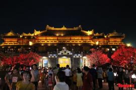 Sẽ mở cửa miễn phí Đại Nội về đêm để du khách tham quan Triển lãm "Cây kiểng và phong lan ba miền"