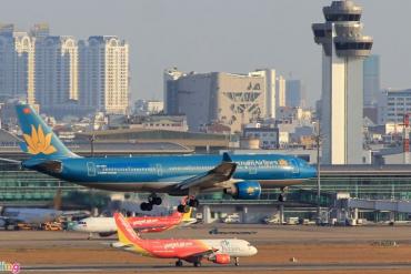 Đằng sau các bài đăng 'xả hàng' vé máy bay, 'giá sốc' dịp lễ