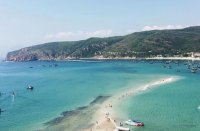 Việt Nam có con đường xuyên biển thoắt ẩn thoắt hiện dù đẹp mê ly, du khách muốn trải nghiệm còn tuỳ vào duyên số