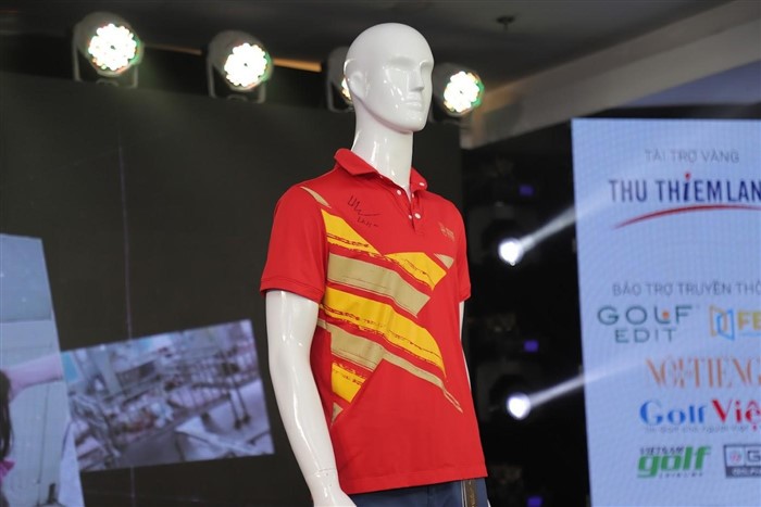 Vật phẩm đấu giá: Áo thi đấu của Nhà Vô Địch Sea Games 32 – Lê Khánh Hưng