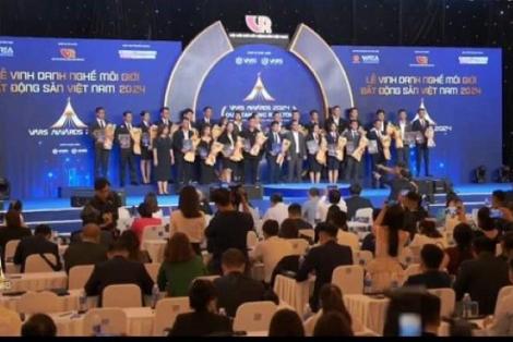 Hội Môi giới bất động sản Việt Nam tôn vinh những đóng góp, nỗ lực của cộng đồng Môi giới bất động sản