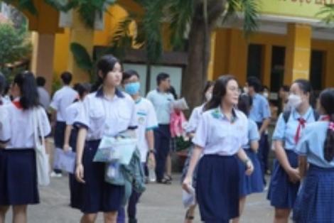 TP HCM điều chỉnh một số khoản thu trong trường công lập