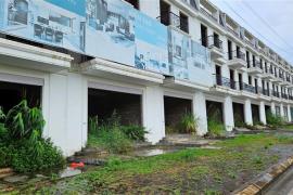 Nhà đầu tư mua bất động sản chờ “sóng hồi” 2023