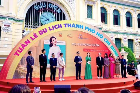 MC song ngữ Phương Uyên làm đại sứ của Tuần lễ du lịch TP.HCM 2023